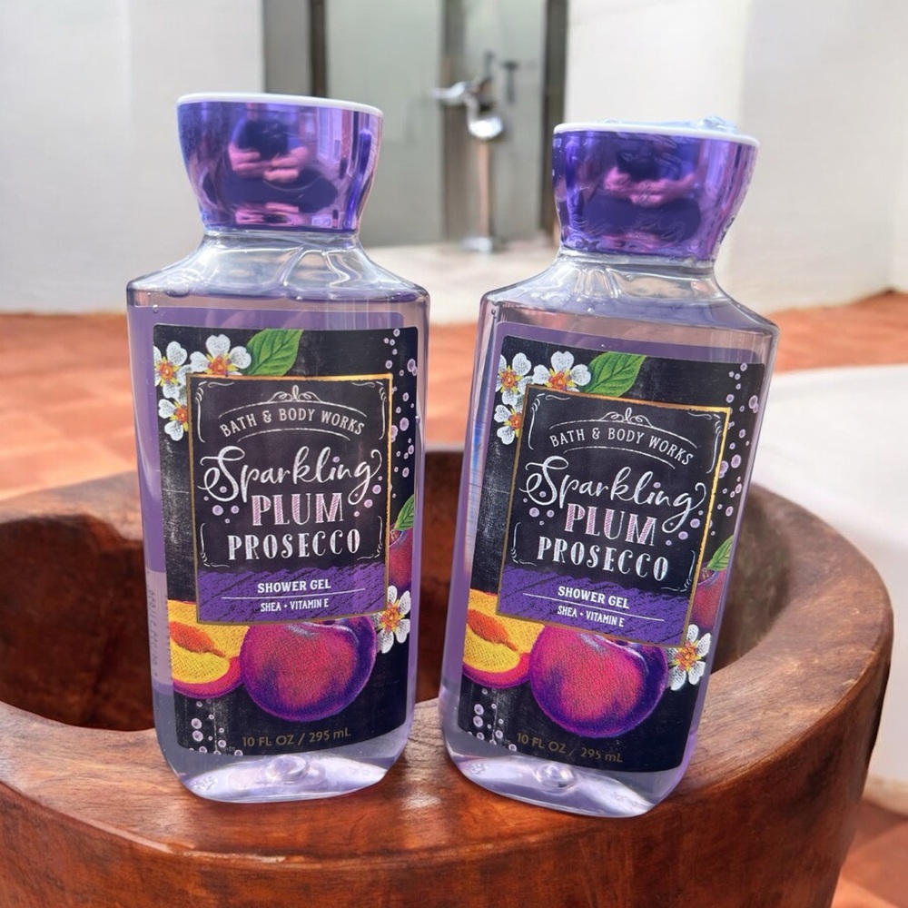 2 BATH & BODY WORKS SPARKLING PLUM PROSECCO SHOWER GEL BODY WASH 10 FL OZ NEW